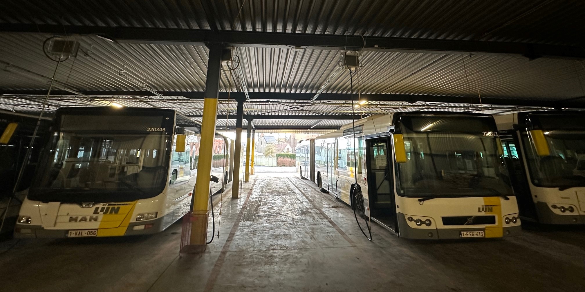 Bus depot De Lijn Vanhoorebeke / Coachpartners  te Maldegem 600kW DC charging Kempower.