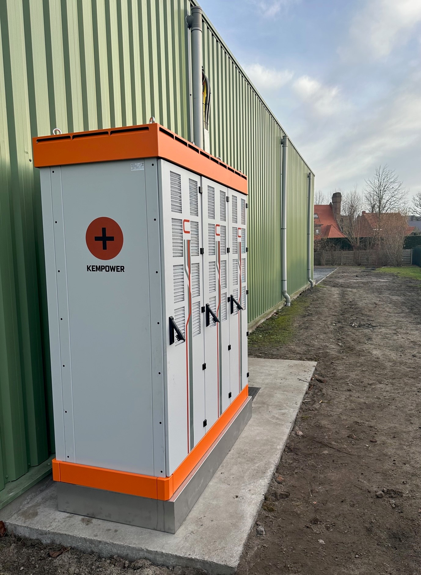 Bus depot De Lijn Vanhoorebeke / Coachpartners te Maldegem 600kW DC charging Kempower.
