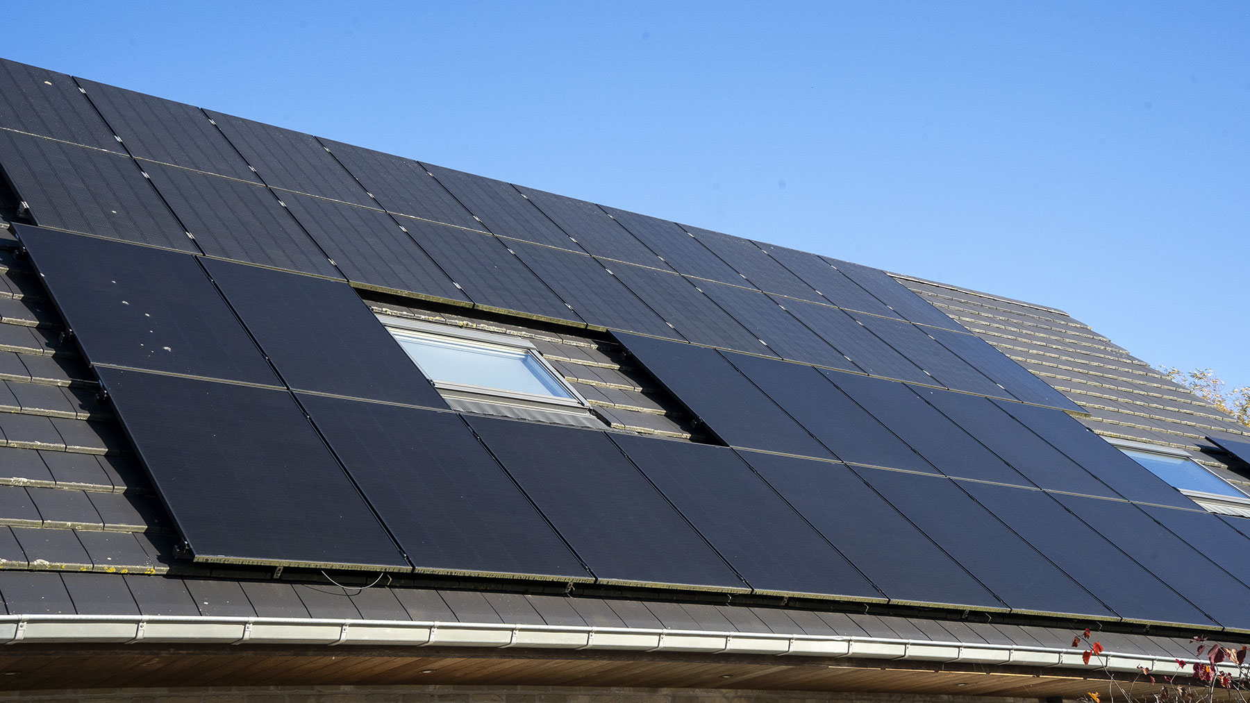 What do solar panels cost for a home?