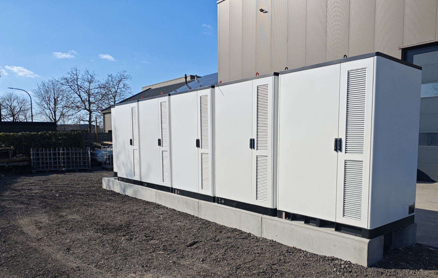 Battery storage